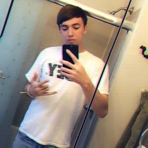 Meet your Posher, Nick